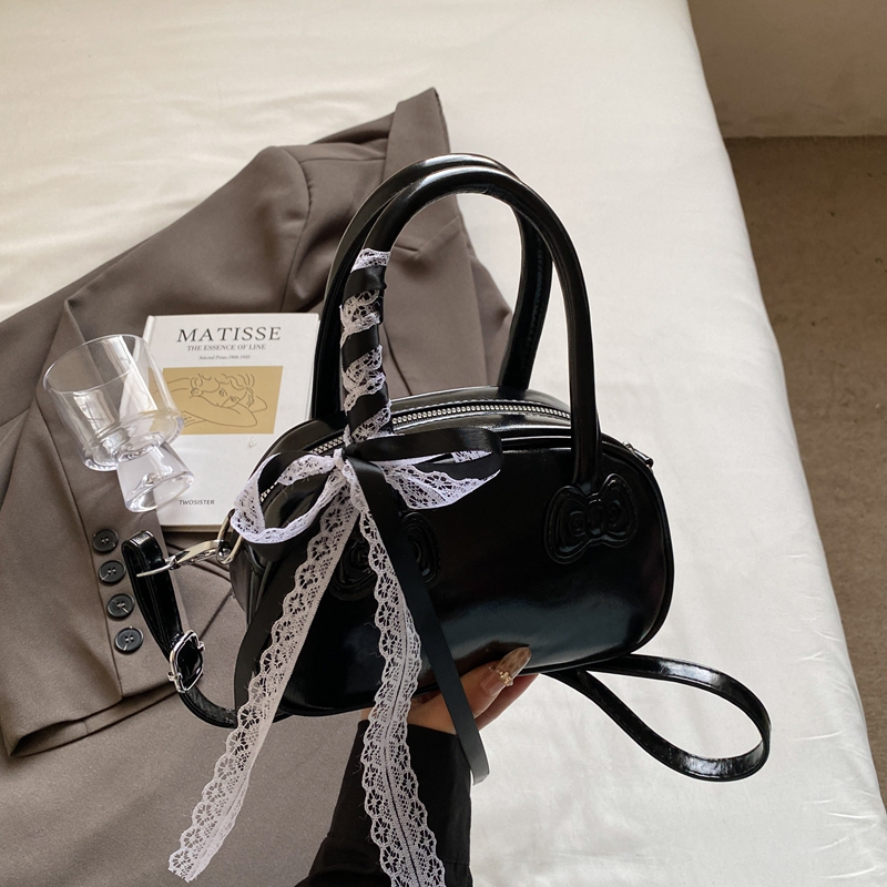 Korean Style Handheld Bowling Bag for Women - Fashionable Versatile Shoulder Crossbody Bag - Simple Casual 2025 Design Korean Style Handheld Bowling Bag for Women - Fashionable Versatile Shoulder Crossbody Bag - Simple Casual 2025 Design