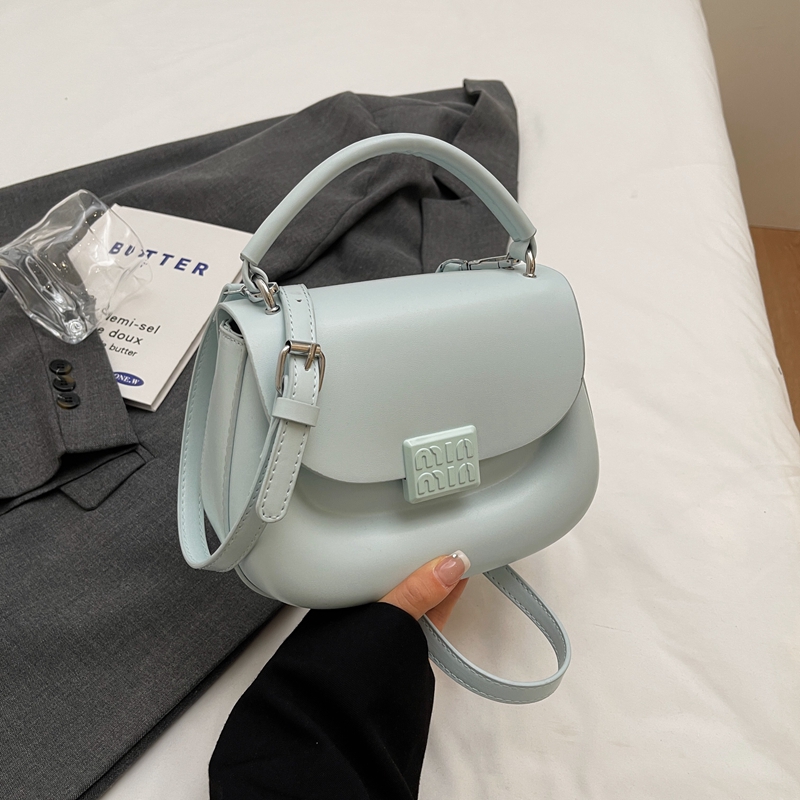 Korean Style Handheld Saddle Bag - 2025 Summer Minimalist Versatile Shoulder & Crossbody Bag for Fashion Lovers Korean Style Handheld Saddle Bag - 2025 Summer Minimalist Versatile Shoulder & Crossbody Bag for Fashion Lovers