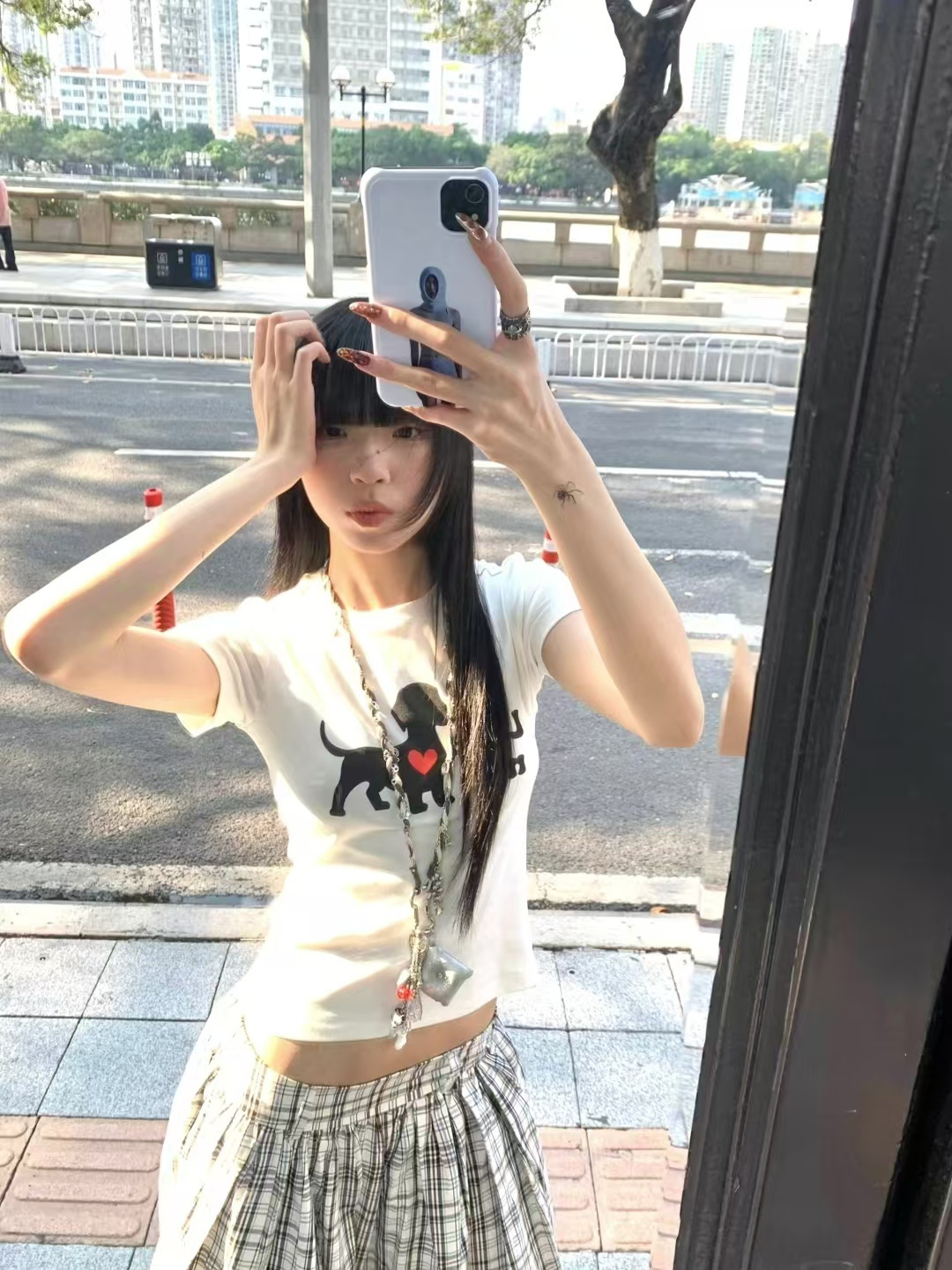 Korean Style Heart Dog Print Short Sleeve T-Shirt for Women - 2025 Summer American Retro Slim Fit Fashion Top Korean Style Heart Dog Print Short Sleeve T-Shirt for Women - 2025 Summer American Retro Slim Fit Fashion Top