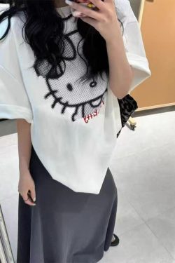 Korean Style Hello Kitty Cartoon Printed Short Sleeve T-Shirt for Women - Loose Fit, Versatile, Age-Reducing Top