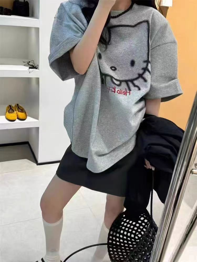 Korean Style Hello Kitty Cartoon Printed Short Sleeve T-Shirt for Women - Loose Fit, Versatile, Age-Reducing Top Korean Style Hello Kitty Cartoon Printed Short Sleeve T-Shirt for Women - Loose Fit, Versatile, Age-Reducing Top