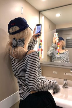 Korean Style High-End Striped Color-Blocking Long Sleeve Top for Women, Slim Fit Sun Protection Shirt for Summer