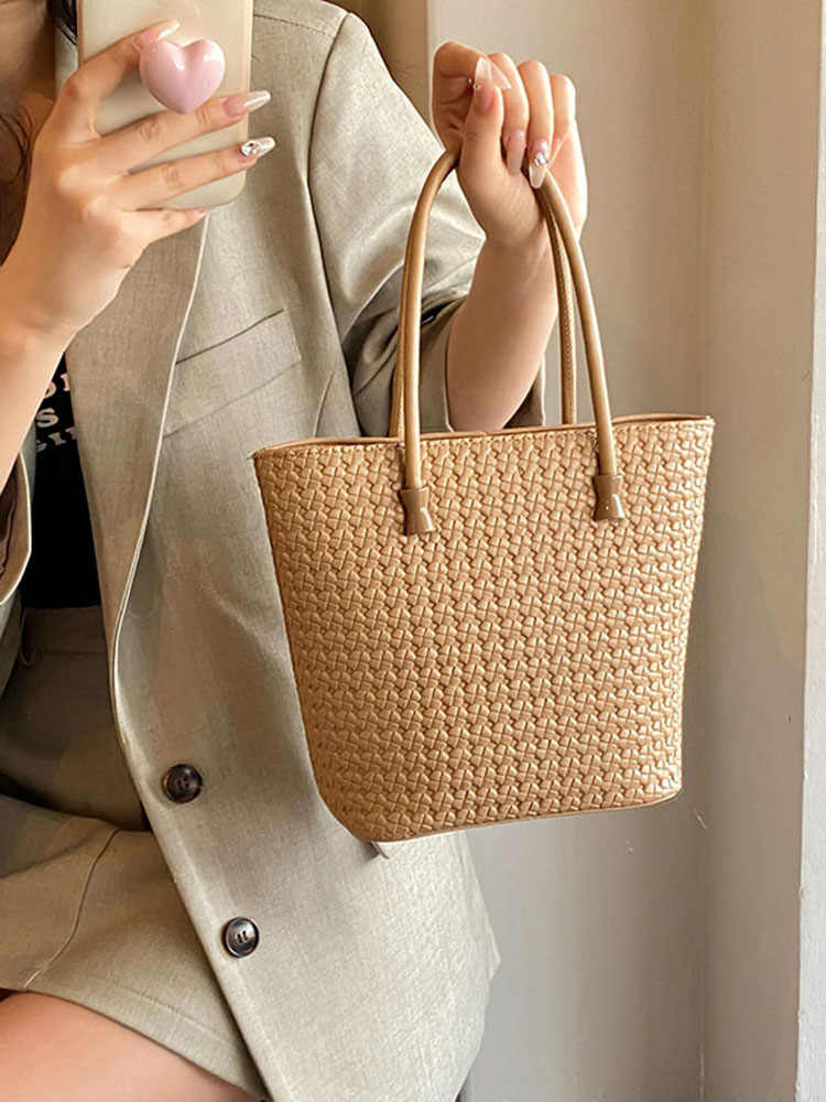 Korean Style High-End Women's Bucket Bag - Versatile Spring/Summer Crossbody Shoulder Handbag 2025 Fashionable Design Korean Style High-End Women's Bucket Bag - Versatile Spring/Summer Crossbody Shoulder Handbag 2025 Fashionable Design