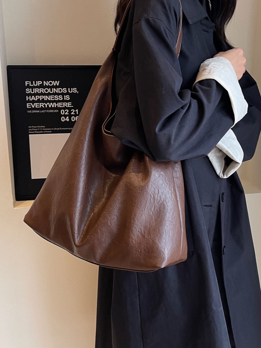 Korean Style Large-Capacity Shoulder Bag for Women - Retro Versatile Tote for Work and Commuting - Autumn Winter 2025 Collection Korean Style Large-Capacity Shoulder Bag for Women - Retro Versatile Tote for Work and Commuting - Autumn Winter 2025 Collection