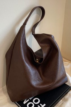 Korean Style Large-Capacity Shoulder Bag for Women - Retro Versatile Tote for Work and Commuting - Autumn Winter 2025 Collection