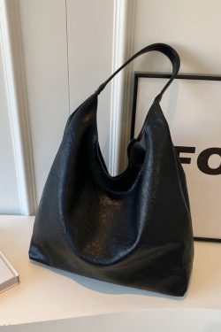 Korean Style Large-Capacity Shoulder Bag for Women - Retro Versatile Tote for Work and Commuting - Autumn Winter 2025 Collection