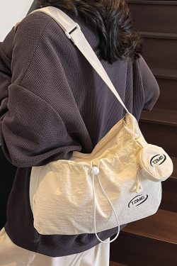 Korean Style Large Capacity Tote Bag - Trendy Nylon Dumpling Shoulder Bag for Casual Spring 2025 Fashion