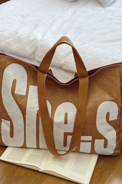 Korean-Style Large-Capacity Tote Bag for Women - 2025 Autumn Winter Literary Letter Print Shoulder Bag, Versatile Fashion Accessory