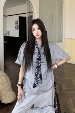 Korean Style Loose Fit Short Sleeve T-Shirt for Women with Scarf - Printed 2025 Summer Top - Casual American Fashion