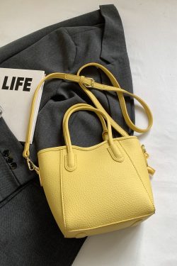 Korean-Style Minimalist Casual Tote Bag for Women - Versatile 2025 Spring Crossbody Bucket Bag