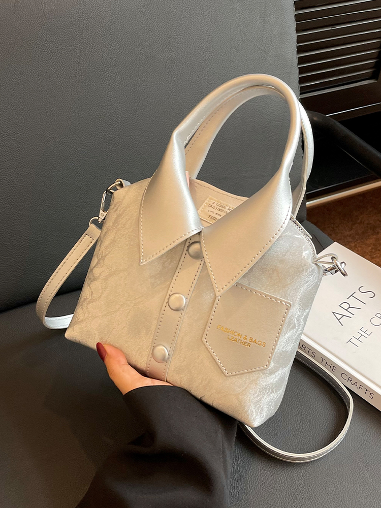 Korean-Style Minimalist Crossbody Handbag for Women, Trendy Casual Design 2025, Niche Personality Fashion Bag Korean-Style Minimalist Crossbody Handbag for Women, Trendy Casual Design 2025, Niche Personality Fashion Bag