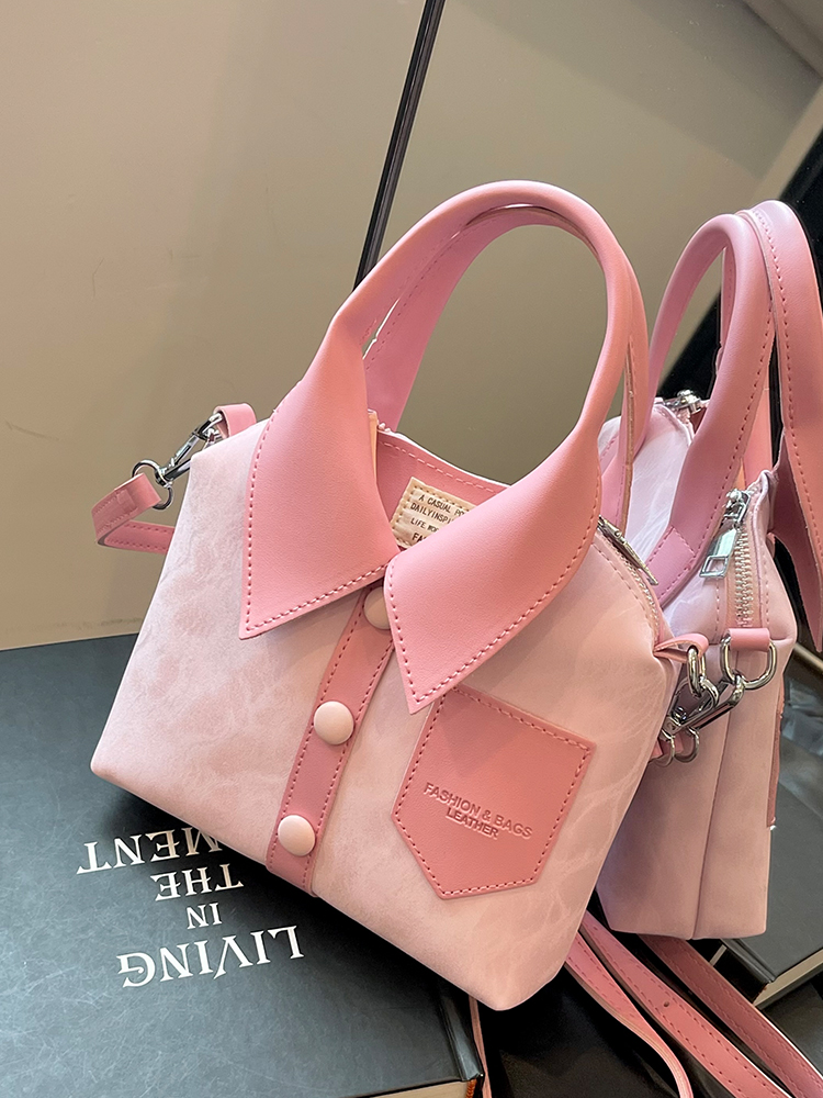 Korean-Style Minimalist Crossbody Handbag for Women, Trendy Casual Design 2025, Niche Personality Fashion Bag Korean-Style Minimalist Crossbody Handbag for Women, Trendy Casual Design 2025, Niche Personality Fashion Bag