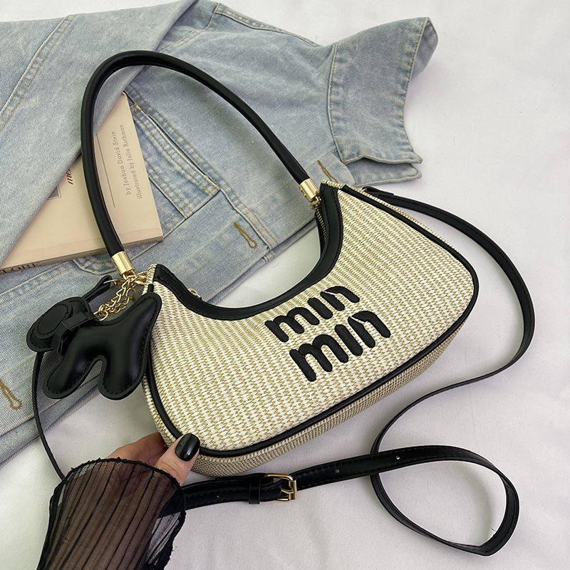 Korean-Style Minimalist Dumpling Bag for Women - Versatile Shoulder Underarm Bag for Work & Commuting, Summer 2025 Fashion Korean-Style Minimalist Dumpling Bag for Women - Versatile Shoulder Underarm Bag for Work & Commuting, Summer 2025 Fashion