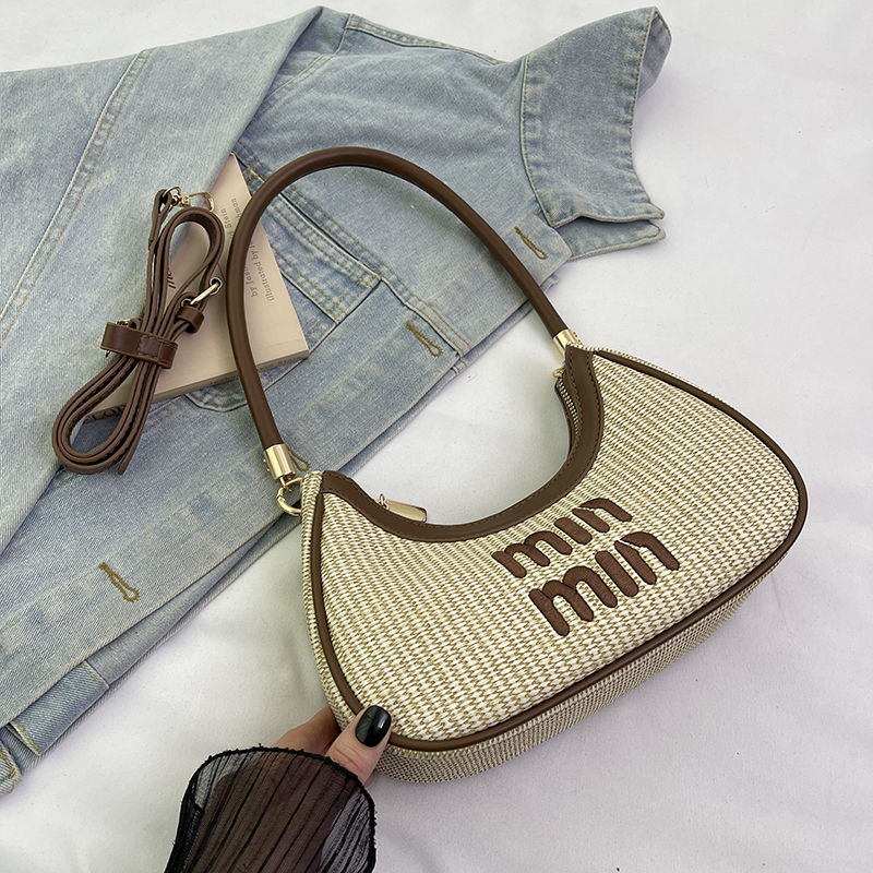 Korean-Style Minimalist Dumpling Bag for Women - Versatile Shoulder Underarm Bag for Work & Commuting, Summer 2025 Fashion Korean-Style Minimalist Dumpling Bag for Women - Versatile Shoulder Underarm Bag for Work & Commuting, Summer 2025 Fashion