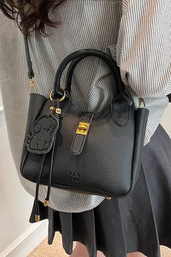 Korean-Style Minimalist Lychee Texture Handbag for Women - Versatile Small Crossbody Bucket Bag, 2025 Spring Collection