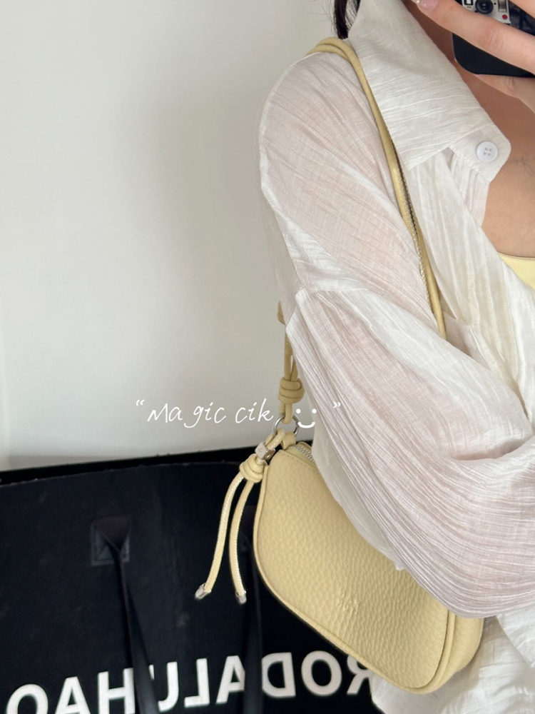 Korean-Style Minimalist Mini Shoulder Commuter Bag for Women - 2025 Summer Trendy Crossbody Small Square Bag Korean-Style Minimalist Mini Shoulder Commuter Bag for Women - 2025 Summer Trendy Crossbody Small Square Bag