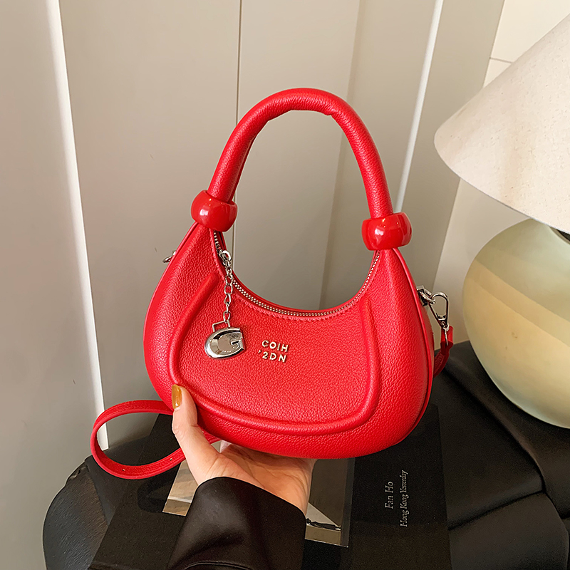 Korean-Style Minimalist Retro Handbag for Women - 2025 Summer Versatile Crossbody Dumpling Bag Korean-Style Minimalist Retro Handbag for Women - 2025 Summer Versatile Crossbody Dumpling Bag
