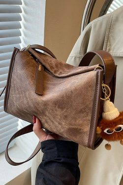 Korean-Style Minimalist Small Square Bag for Women - Cute Versatile 2025 Spring/Summer Fashion Shoulder Bag