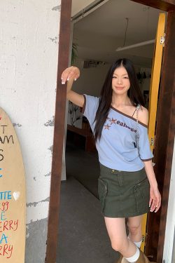 Korean Style Off-Shoulder Letter Print Short Sleeve T-Shirt for Women - Sexy Casual Slim Fit Top