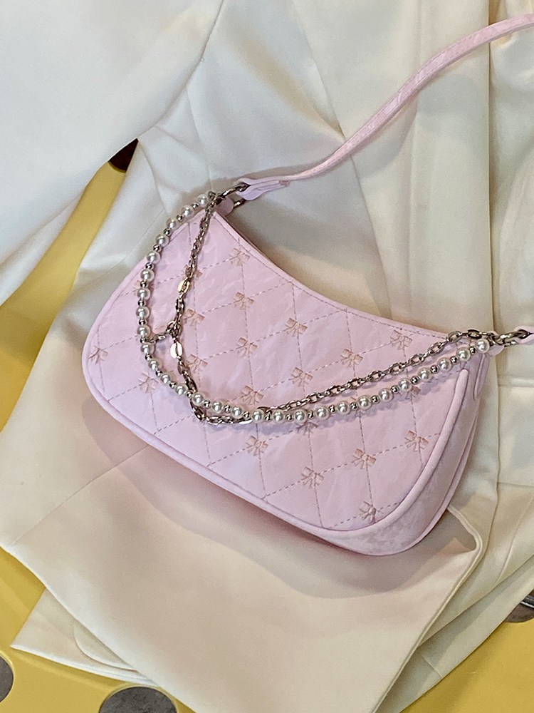 Korean-Style Pink Chain Underarm Crossbody Bag for Women - Trendy Small Shoulder Bag with Niche Design for 2025 Korean-Style Pink Chain Underarm Crossbody Bag for Women - Trendy Small Shoulder Bag with Niche Design for 2025