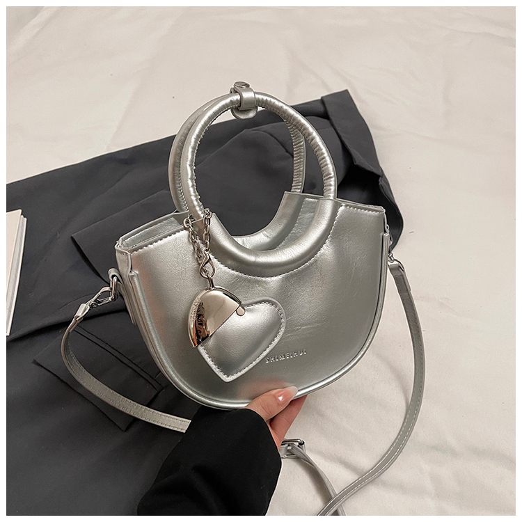 Korean-Style Pink Half-Moon Handbag for Women - Trendy 2025 Fashionable Crossbody Shoulder Bag Korean-Style Pink Half-Moon Handbag for Women - Trendy 2025 Fashionable Crossbody Shoulder Bag