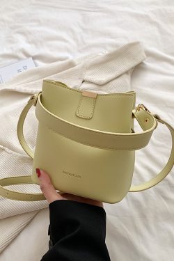 Korean-Style Retro Bucket Handbag for Women - Trendy Versatile Shoulder Bag for Spring/Summer 2025 High-End Fashion