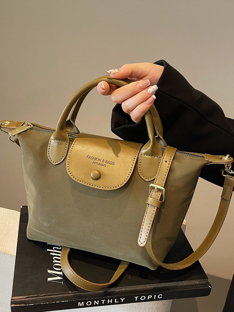 Korean-Style Retro Casual Bucket Bag for Women - Trendy Versatile Handheld Design, High-End Feel, Spring/Summer 2025 Collection Korean-Style Retro Casual Bucket Bag for Women - Trendy Versatile Handheld Design, High-End Feel, Spring/Summer 2025 Collection