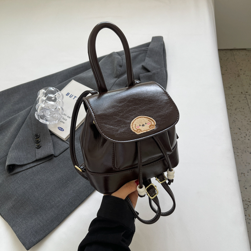 Korean Style Retro Fashion Backpack - High-End Niche Crossbody Bag for Spring/Summer 2025 Korean Style Retro Fashion Backpack - High-End Niche Crossbody Bag for Spring/Summer 2025