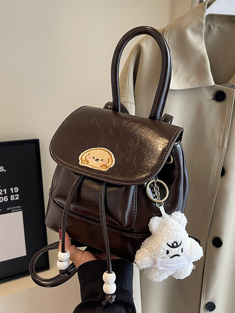 Korean Style Retro Fashion Backpack - High-End Niche Crossbody Bag for Spring/Summer 2025 Korean Style Retro Fashion Backpack - High-End Niche Crossbody Bag for Spring/Summer 2025