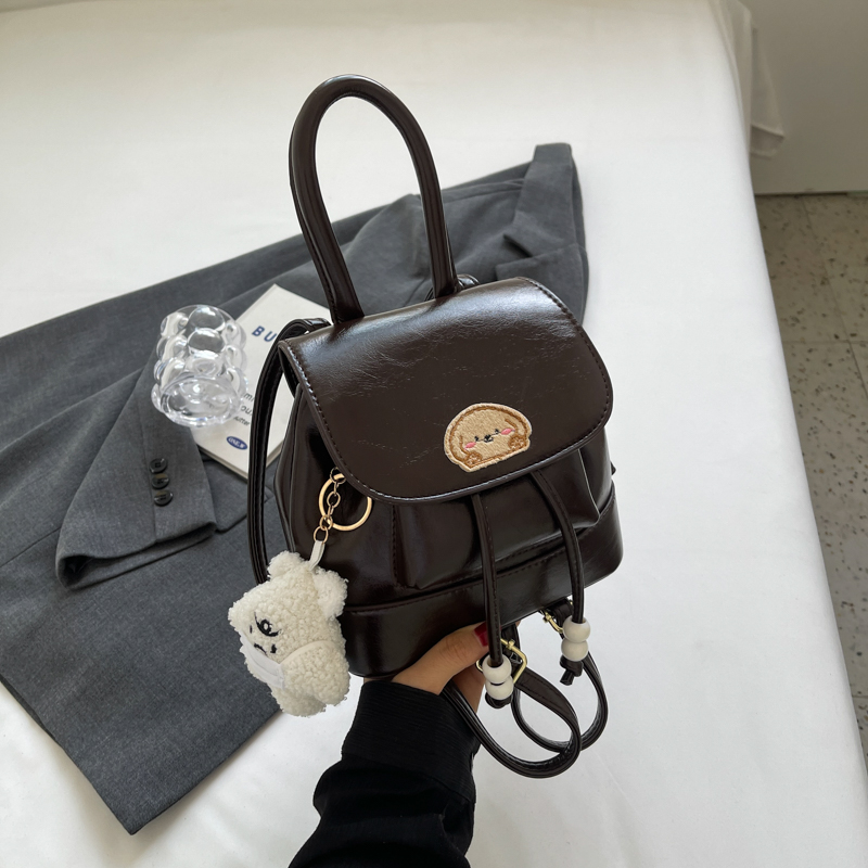 Korean Style Retro Fashion Backpack - High-End Niche Crossbody Bag for Spring/Summer 2025 Korean Style Retro Fashion Backpack - High-End Niche Crossbody Bag for Spring/Summer 2025