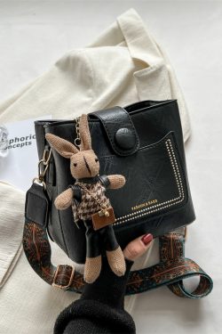 Korean Style Retro Wide Shoulder Strap Crossbody Bag for Women - Versatile Spring/Summer 2025 High-End Bucket Bag