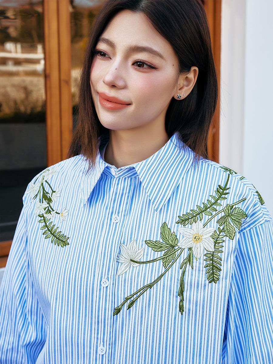 Korean Style Striped Long Sleeve Shirt with Plant Series Embroidery - Trendy OS Fashion Top for a Chic Look Korean Style Striped Long Sleeve Shirt with Plant Series Embroidery - Trendy OS Fashion Top for a Chic Look