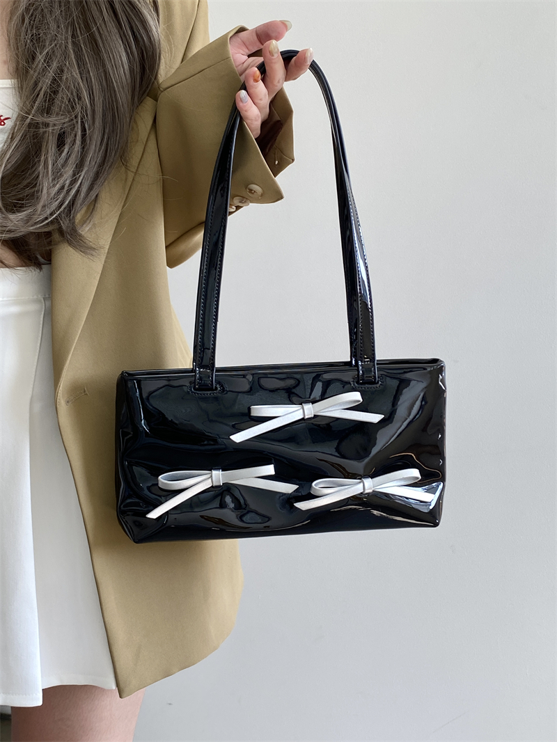 Korean Style Sweet Bow Design Women's Underarm Bag - Small Handheld Shoulder Bag for 2025 Fashion Trends Korean Style Sweet Bow Design Women's Underarm Bag - Small Handheld Shoulder Bag for 2025 Fashion Trends