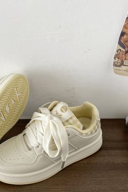 Korean Style Thick-Soled Sneakers for Women - 2025 Versatile Casual Chic White Loafers