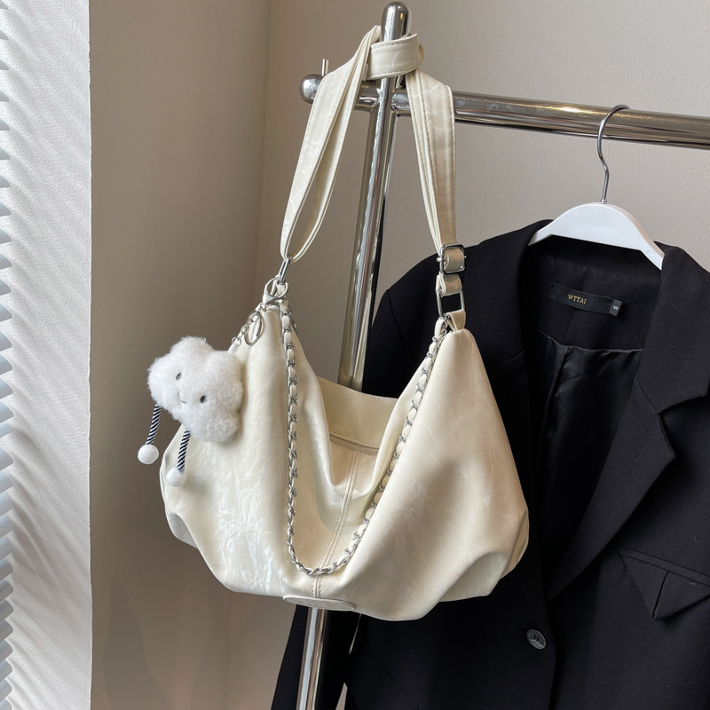 Korean Style Trendy Cute Girl Tote Bag - 2025 Fashion Simple Shoulder Bag for Commuters - Versatile Women's Handbag Korean Style Trendy Cute Girl Tote Bag - 2025 Fashion Simple Shoulder Bag for Commuters - Versatile Women's Handbag