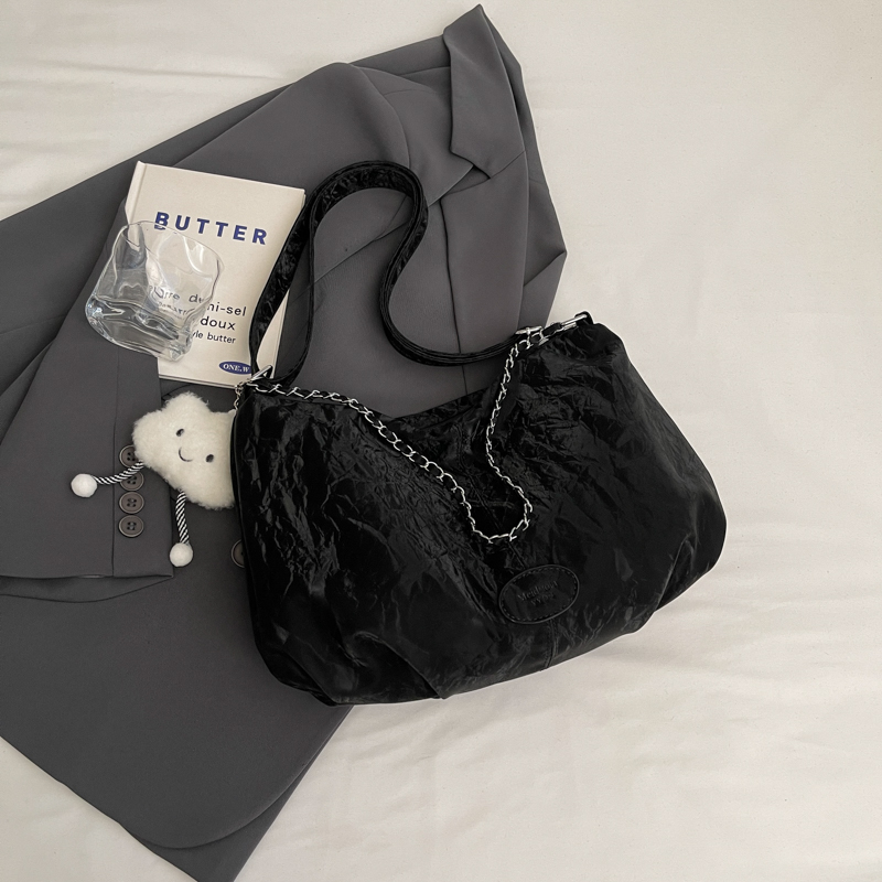 Korean Style Trendy Cute Girl Tote Bag - 2025 Fashion Simple Shoulder Bag for Commuters - Versatile Women's Handbag Korean Style Trendy Cute Girl Tote Bag - 2025 Fashion Simple Shoulder Bag for Commuters - Versatile Women's Handbag