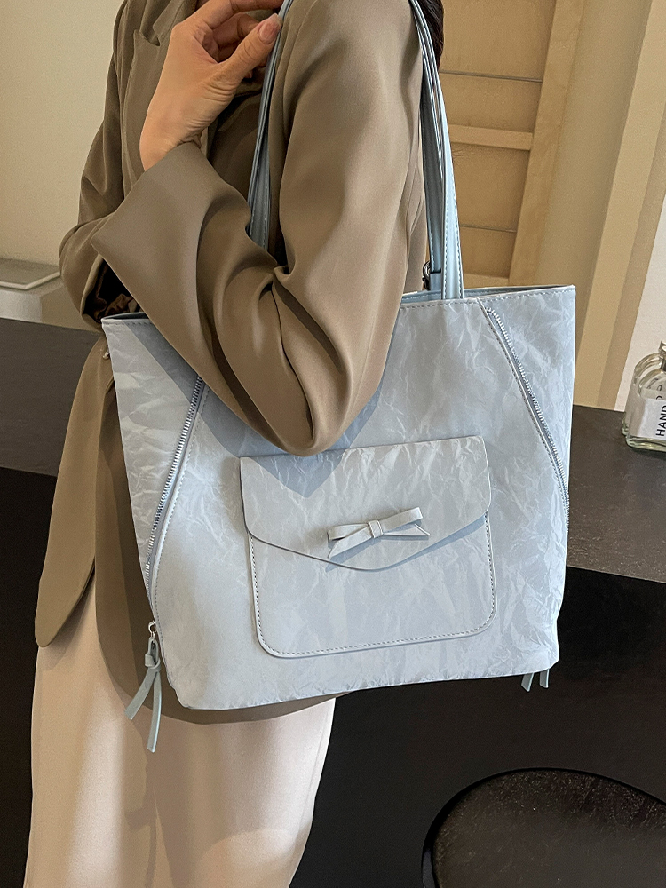 Korean Style Trendy Student Tote Bag for Women - Summer 2025 Minimalist Versatile Large Capacity Casual Backpack Korean Style Trendy Student Tote Bag for Women - Summer 2025 Minimalist Versatile Large Capacity Casual Backpack