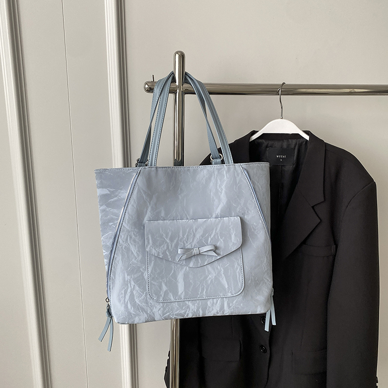 Korean Style Trendy Student Tote Bag for Women - Summer 2025 Minimalist Versatile Large Capacity Casual Backpack Korean Style Trendy Student Tote Bag for Women - Summer 2025 Minimalist Versatile Large Capacity Casual Backpack