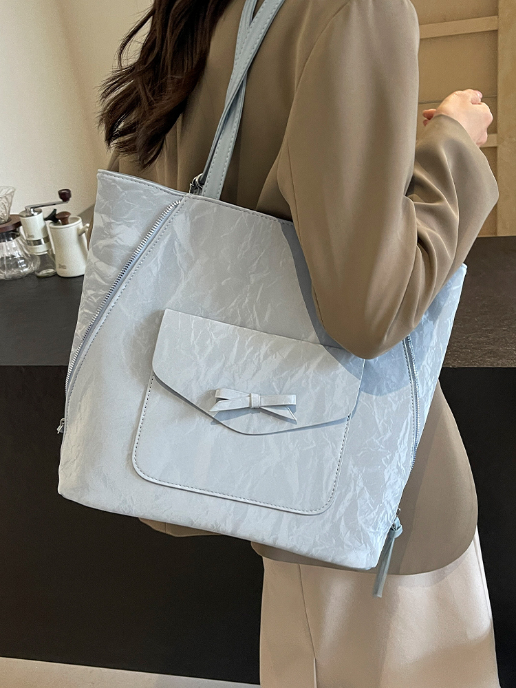 Korean Style Trendy Student Tote Bag for Women - Summer 2025 Minimalist Versatile Large Capacity Casual Backpack Korean Style Trendy Student Tote Bag for Women - Summer 2025 Minimalist Versatile Large Capacity Casual Backpack