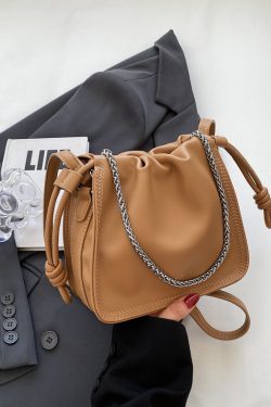 Korean Style Versatile Chain Small Bag for Women, Wrinkled Cloud Square Crossbody Bag, 2025 Spring/Summer Fashion Essential