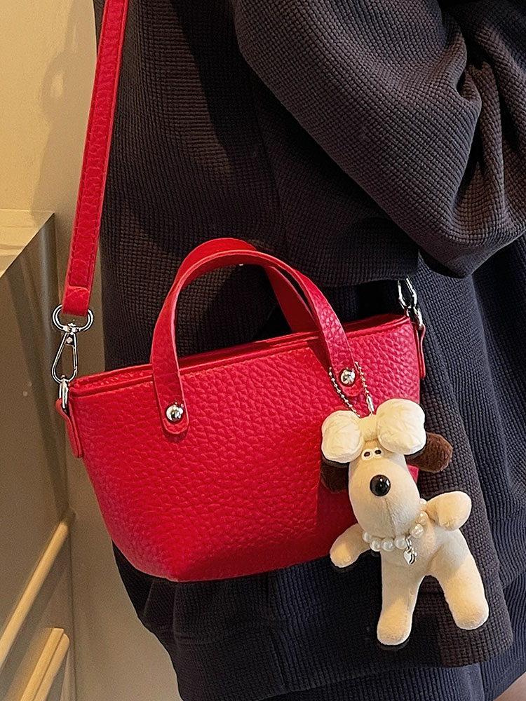 Korean-Style Versatile Shoulder Handbag for Women - 2025 Summer High-End Crossbody Small Bucket Bag Korean-Style Versatile Shoulder Handbag for Women - 2025 Summer High-End Crossbody Small Bucket Bag