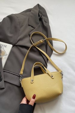 Korean-Style Versatile Shoulder Handbag for Women - 2025 Summer High-End Crossbody Small Bucket Bag