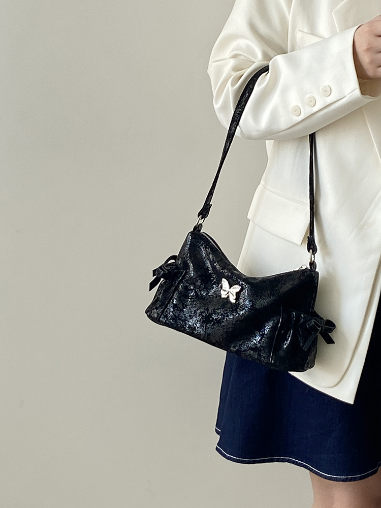 Korean Style Women's Bow Underarm Bag - Sweet Cool Crossbody Handbag for 2025 Fashion Trends Korean Style Women's Bow Underarm Bag - Sweet Cool Crossbody Handbag for 2025 Fashion Trends