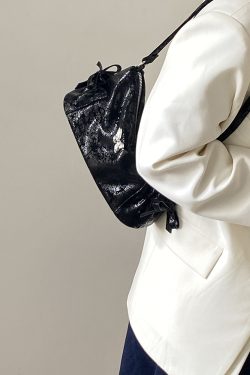 Korean Style Women's Bow Underarm Bag - Sweet Cool Crossbody Handbag for 2025 Fashion Trends