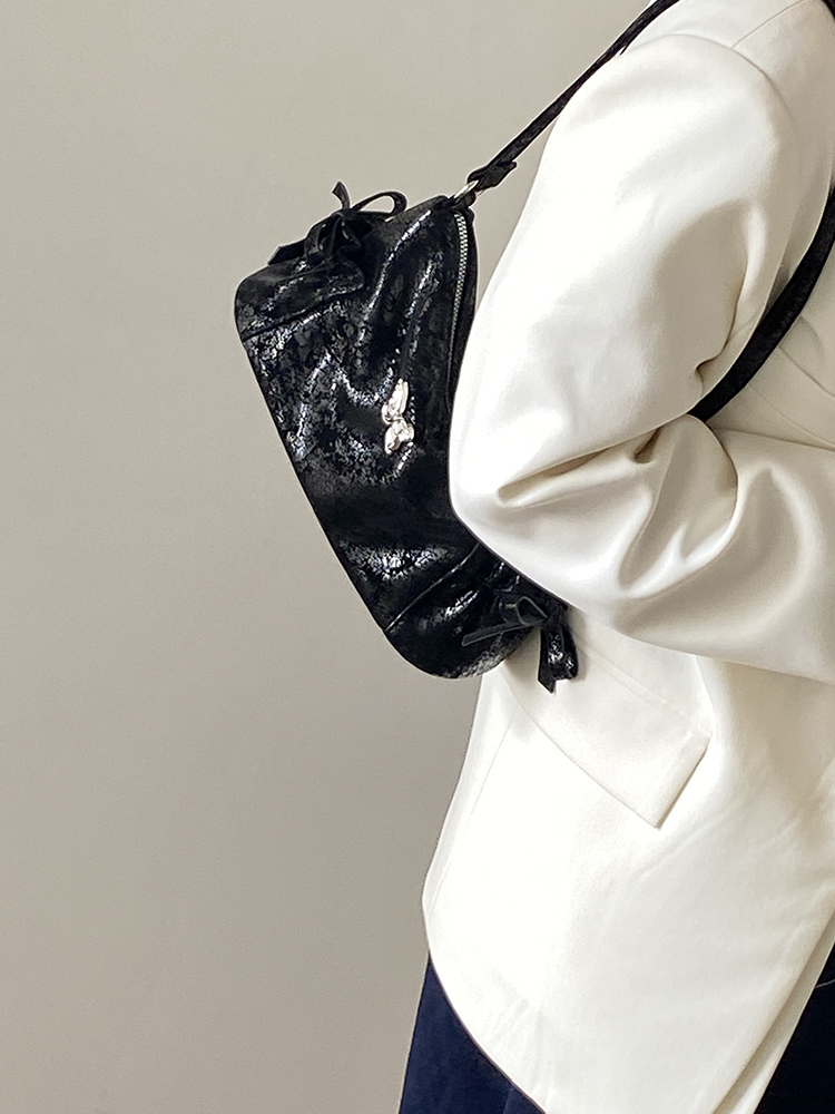 Korean Style Women's Bow Underarm Bag - Sweet Cool Crossbody Handbag for 2025 Fashion Trends Korean Style Women's Bow Underarm Bag - Sweet Cool Crossbody Handbag for 2025 Fashion Trends