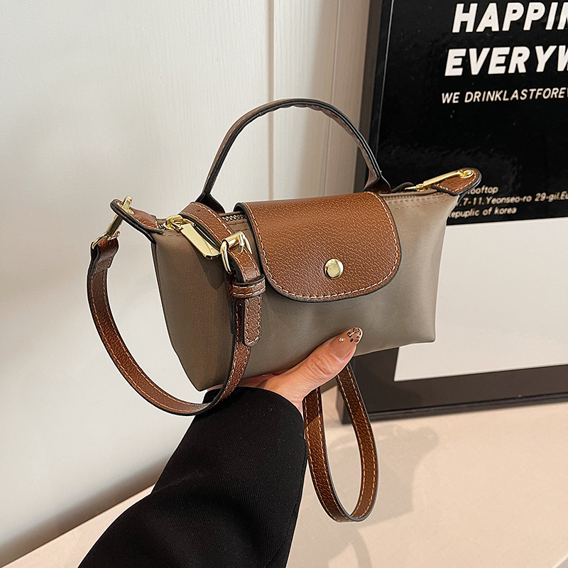Korean-Style Women's Mini Phone Bag - Trendy High-End Nylon Crossbody Handbag for 2025 Fashion Korean-Style Women's Mini Phone Bag - Trendy High-End Nylon Crossbody Handbag for 2025 Fashion