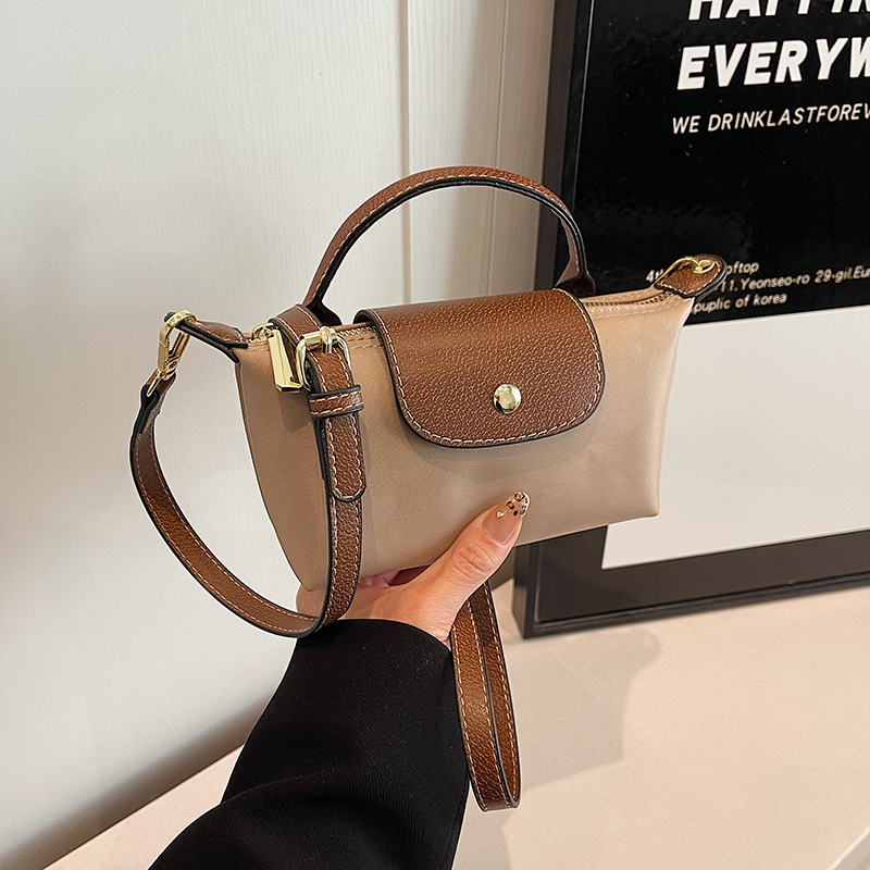 Korean-Style Women's Mini Phone Bag - Trendy High-End Nylon Crossbody Handbag for 2025 Fashion Korean-Style Women's Mini Phone Bag - Trendy High-End Nylon Crossbody Handbag for 2025 Fashion