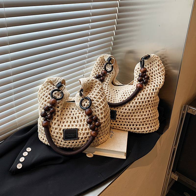 Korean-Style Woven Underarm Bag, Casual Straw Shoulder Bag for Summer 2025, Large Capacity Minimalist Seaside Vacation Accessory Korean-Style Woven Underarm Bag, Casual Straw Shoulder Bag for Summer 2025, Large Capacity Minimalist Seaside Vacation Accessory