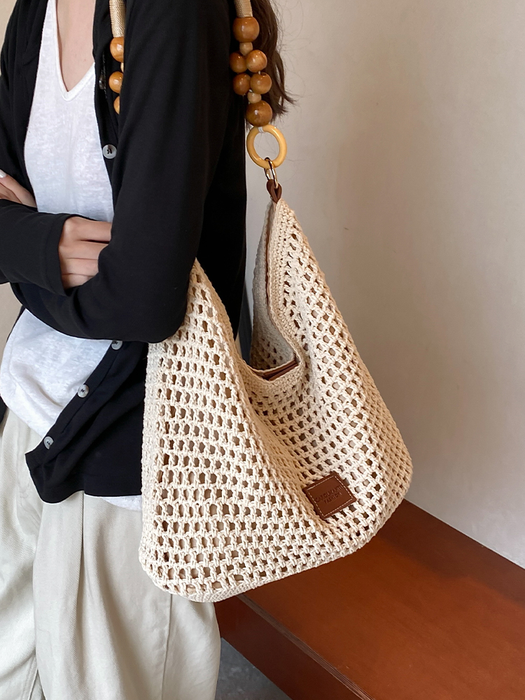 Korean-Style Woven Underarm Bag, Casual Straw Shoulder Bag for Summer 2025, Large Capacity Minimalist Seaside Vacation Accessory Korean-Style Woven Underarm Bag, Casual Straw Shoulder Bag for Summer 2025, Large Capacity Minimalist Seaside Vacation Accessory