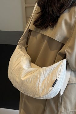 Korean Style Wrinkled Canvas Bag for Women, Casual Large Capacity Commuting Dumpling Shoulder Crossbody Bag, Versatile Student Tote